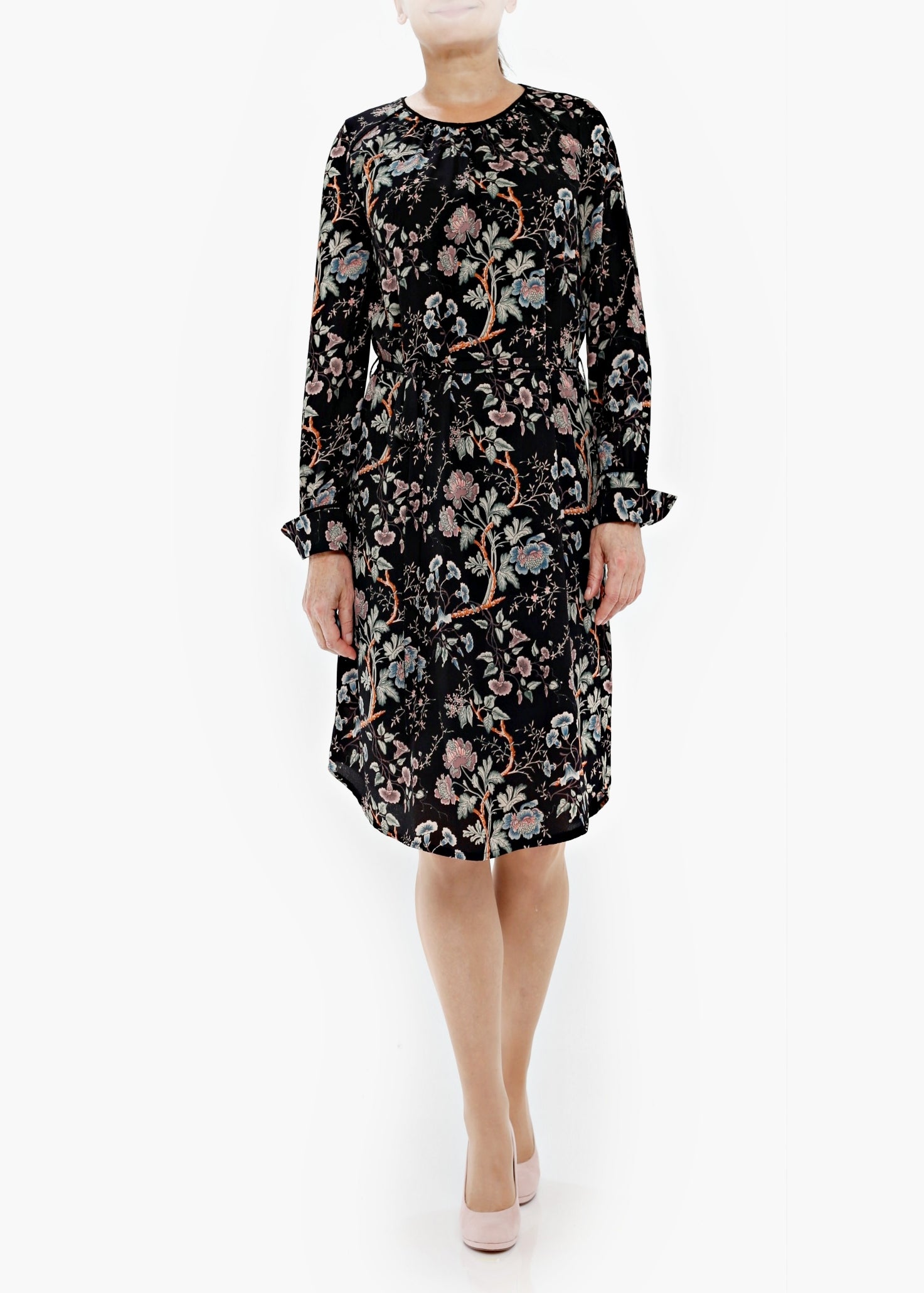 Klänning med lång ärm -  Black flower print