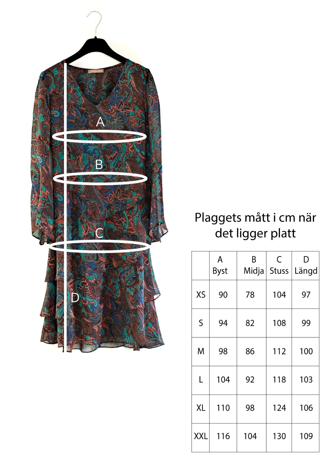 Klänning med volanger i paisley mönstrad viskos georgette