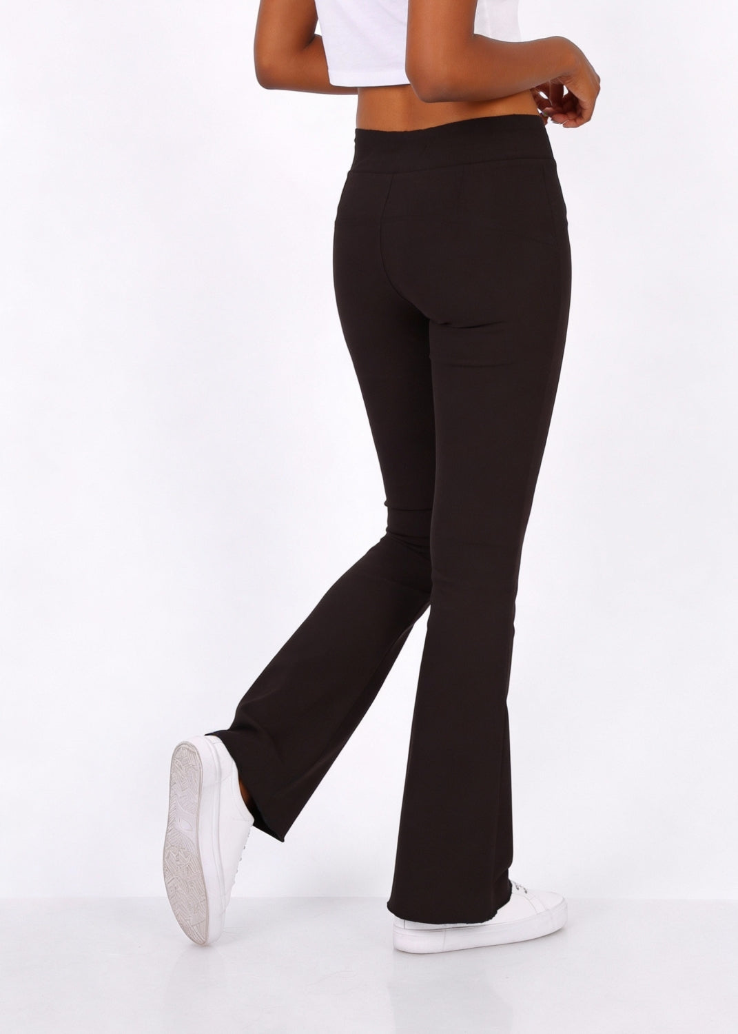 Pull-On Flare Byxa i super stretch - Black