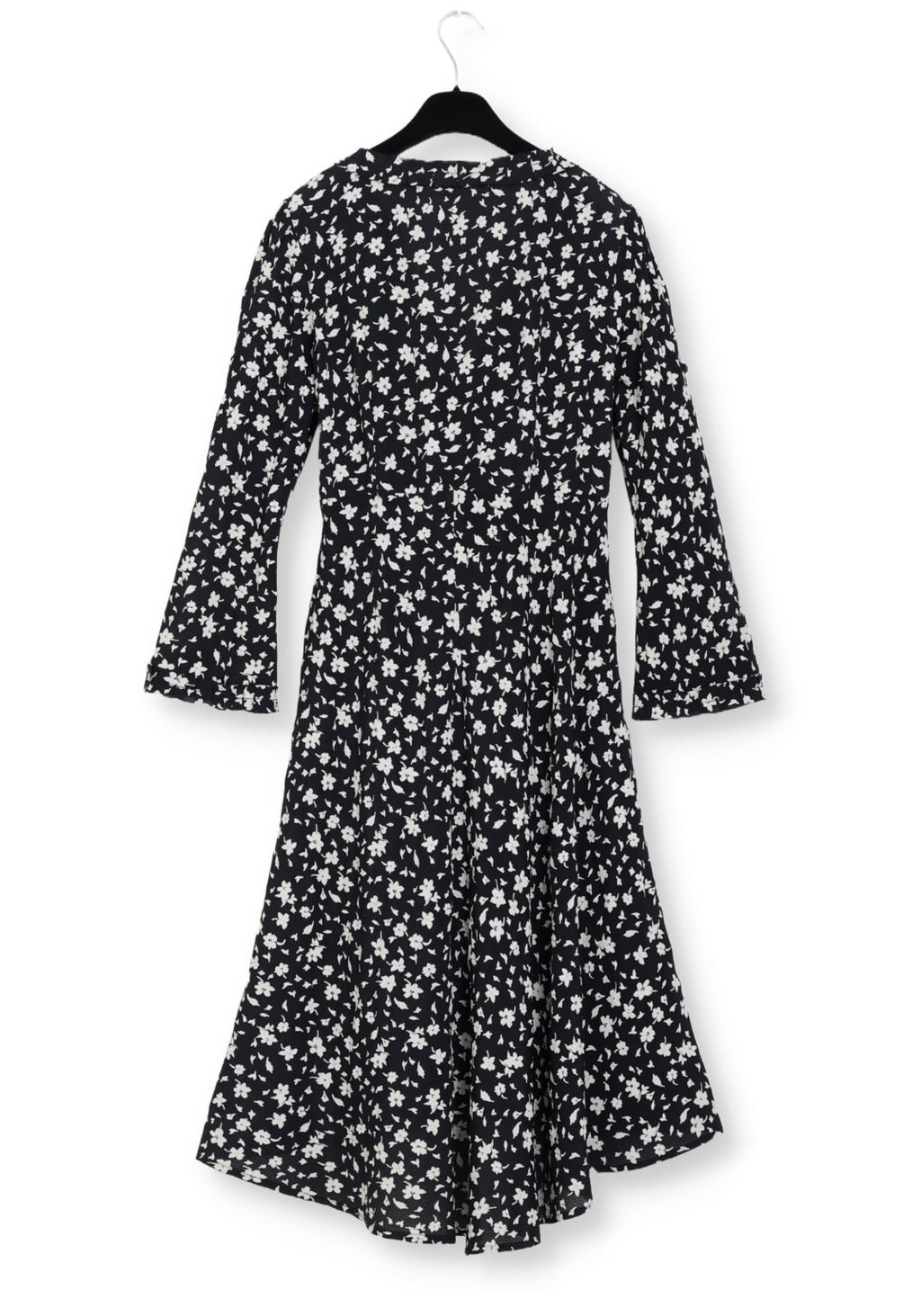 Midilång klänning med ärm i mönstrad crêpe viskos