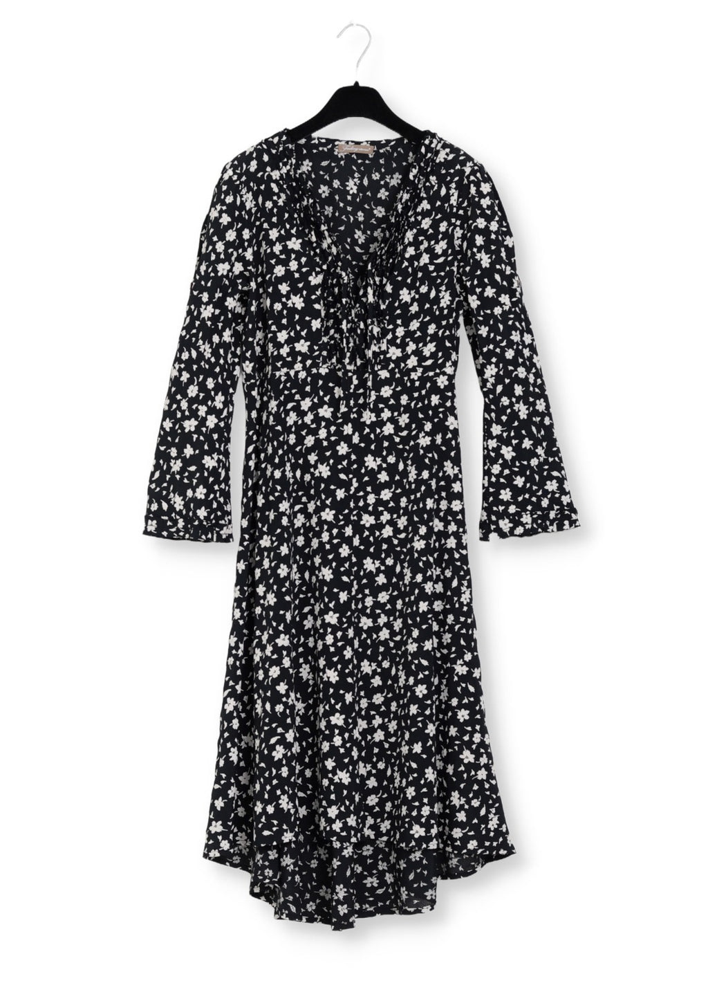 Svart vit Midilång klänning med ärm i mönstrad crêpe viskos