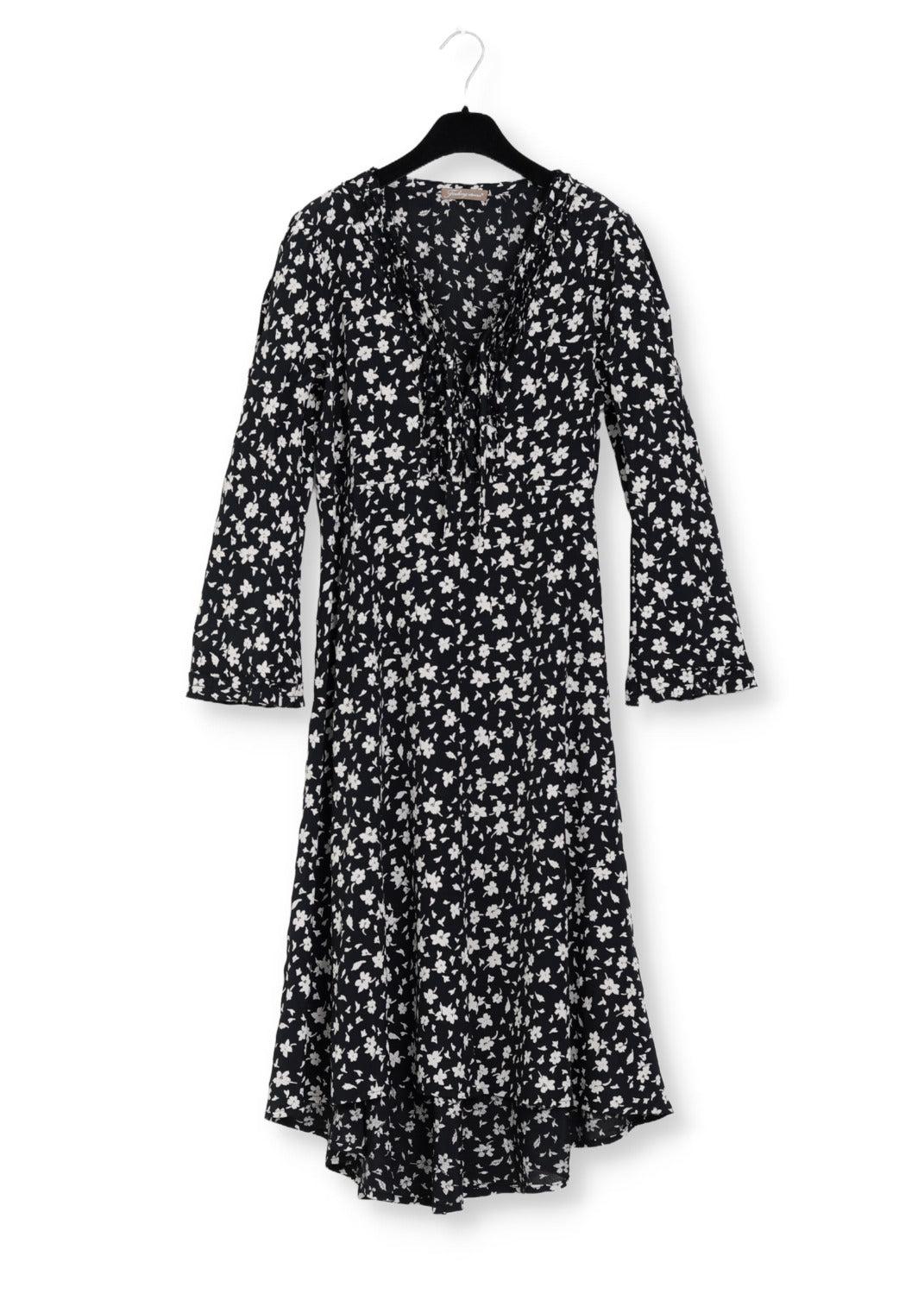 Svart vit Midilång klänning med ärm i mönstrad crêpe viskos