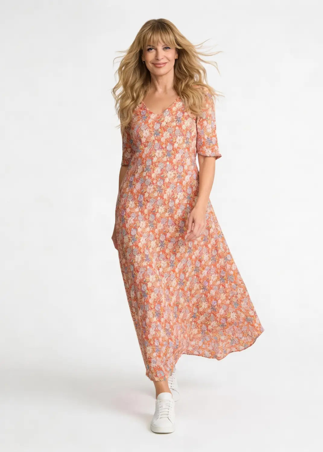 Maxilång klänning i viskos med kort ärm | Minna Denim Daisy