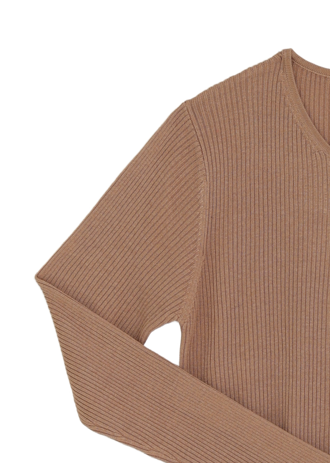 Rundhalsad ribbstickad sidentröja, camel