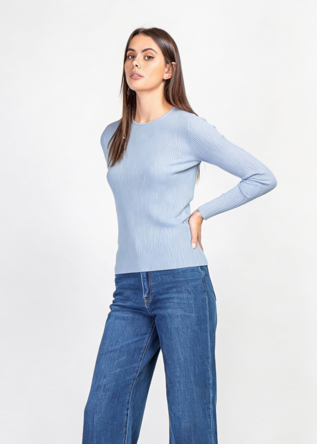 Rundhalsad ribbstickad sidentröja, Sky blue