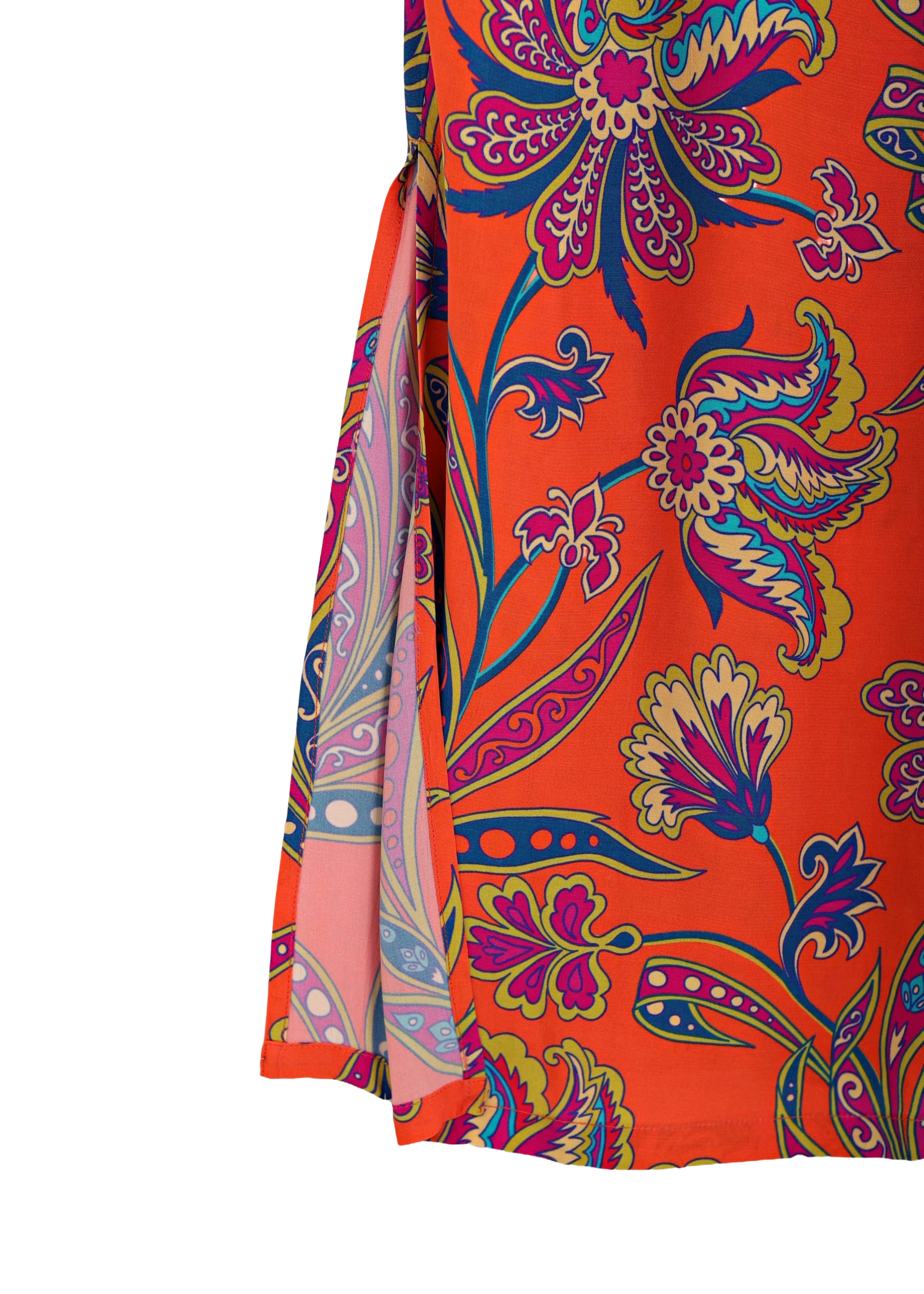 V-ringad lång klänning med ärm i viskos | Ruby dress Fiesta print