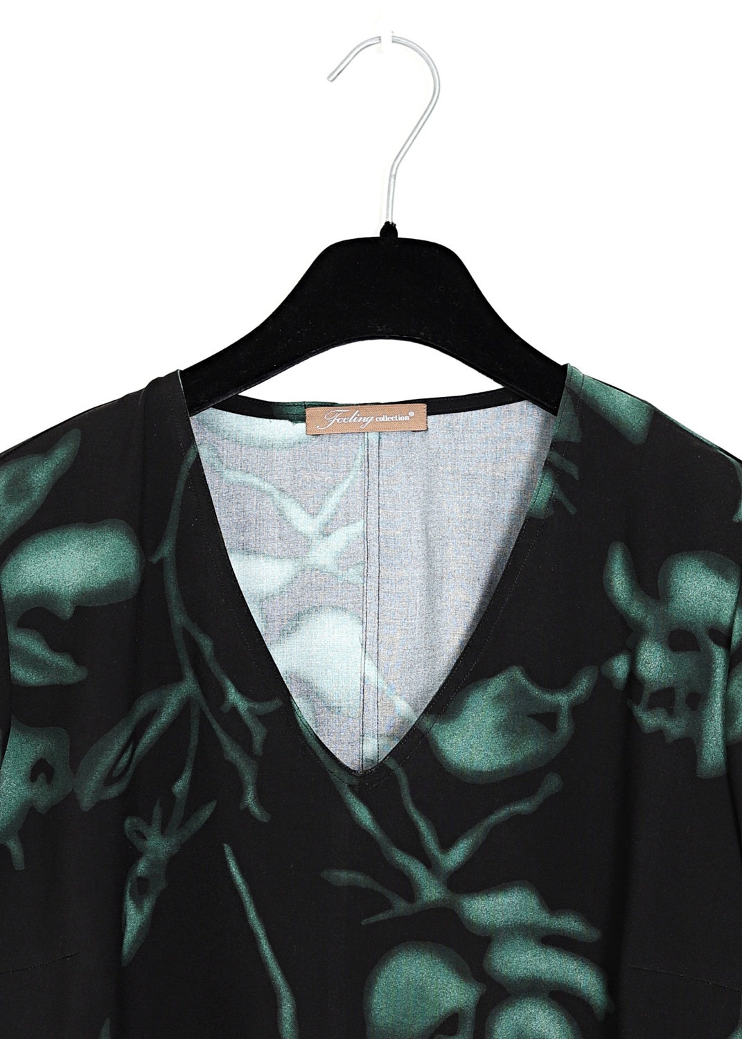 V-ringad midilång klänning med ärm - green/black