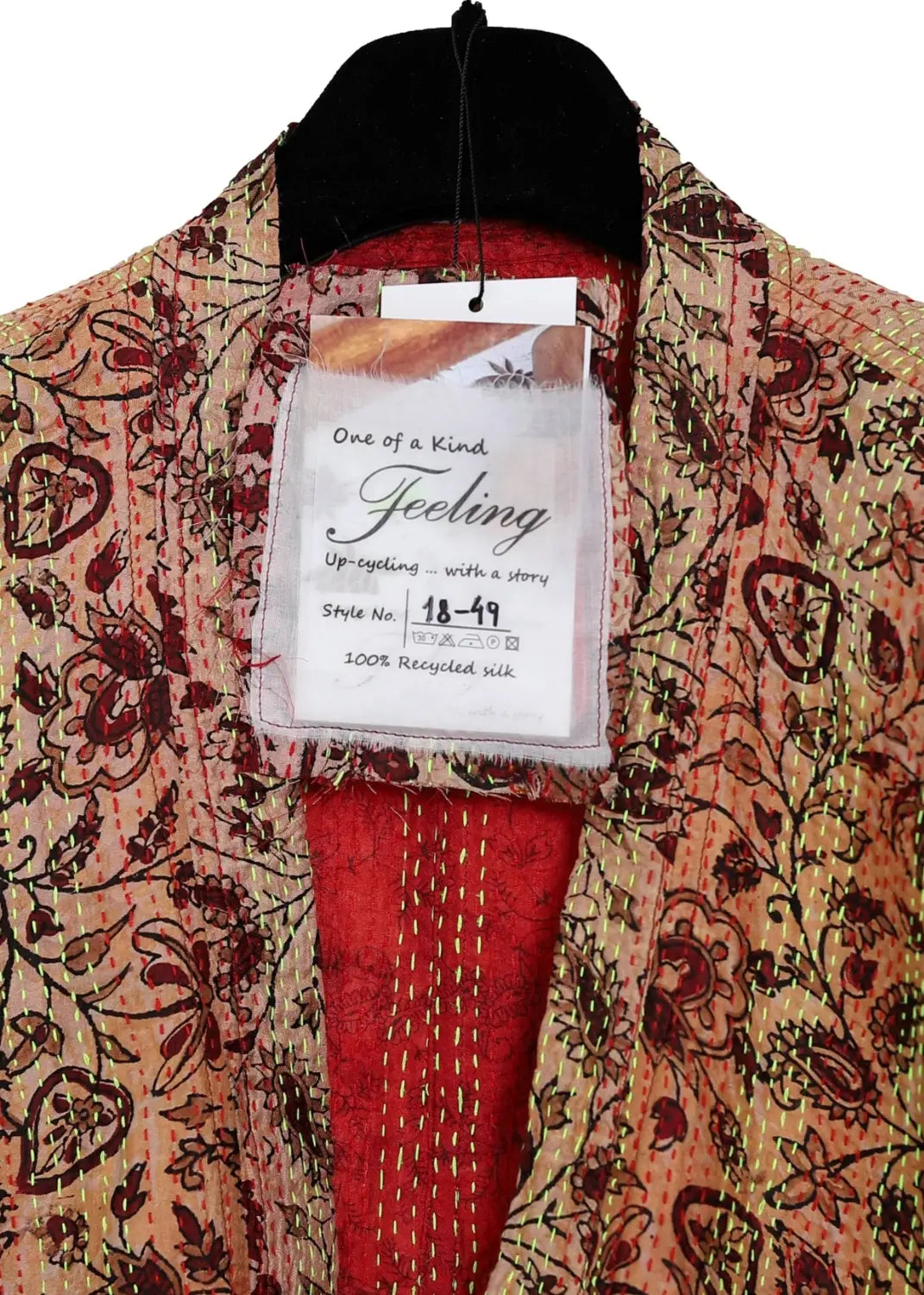 Vändbar handbroderad jacka i återvunnet siden Limited edition  | Odel 1849